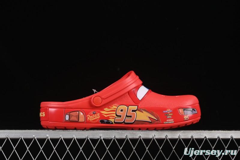 Crocs Classic Two-Way Beach Clog Sandals - B.D4