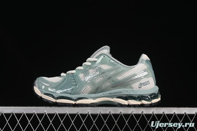 Asics Gel-Nimbus 12.1 Retro Breathable Cushioned Men's Running Shoes - 1203A675-100