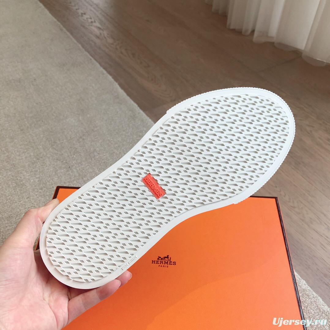 2025 Unisex Hermès Khaki Suede Leather Loafers AS00380