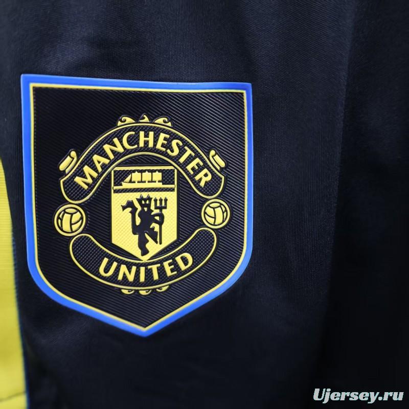 Player Version 25/26 Manchester United Away Shorts