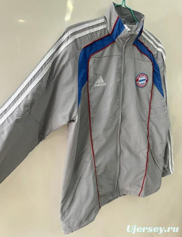 25/26 Bayern Munich Grey Windbreaker Windbreaker