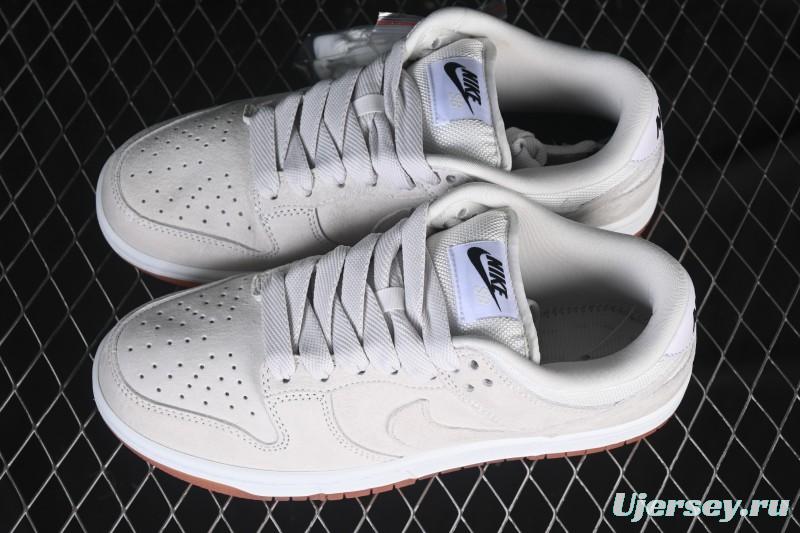 Nike SB Dunk Low Pro B Skate Shoes in Pale Ivory - HJ0367-100