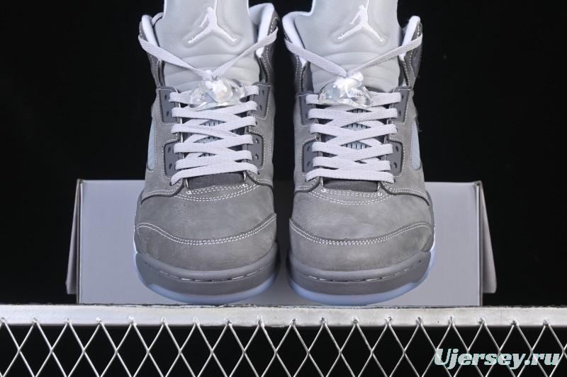 Nike Air Jordan 5 Retro Basketball Shoes with Wolf Grey Design - DD0587-002