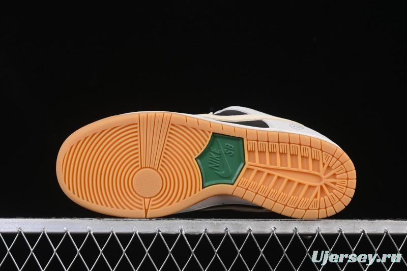 Nike SB Dunk Low Casual Skate Shoes - HF3704-001