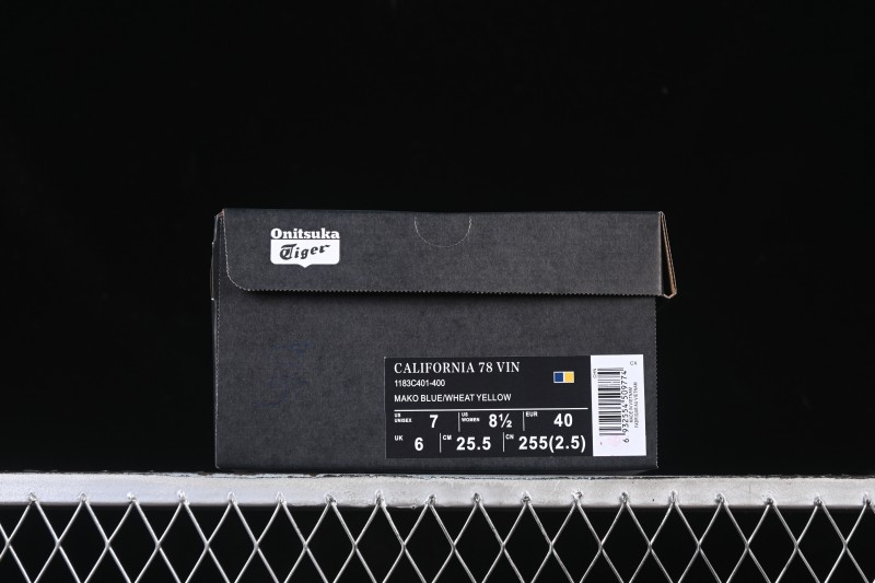 Onitsuka Tiger EDR 78 Low-Top Running Shoes with Comfort, Versatility, Slip-Resistance, and Durability - 1183C401-400