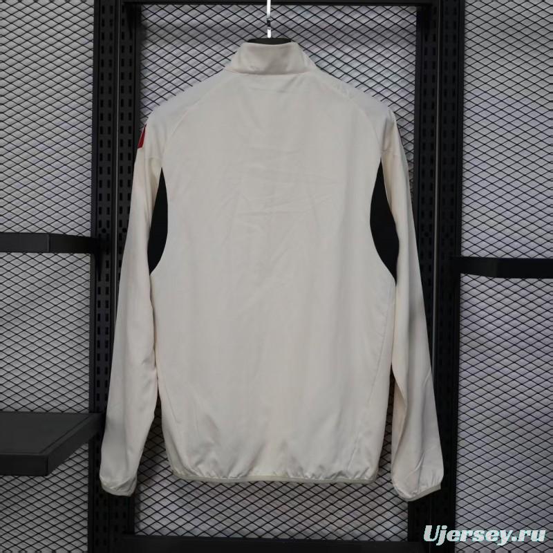 25/26 Liverpool White Windbreaker (with Inner Lining)