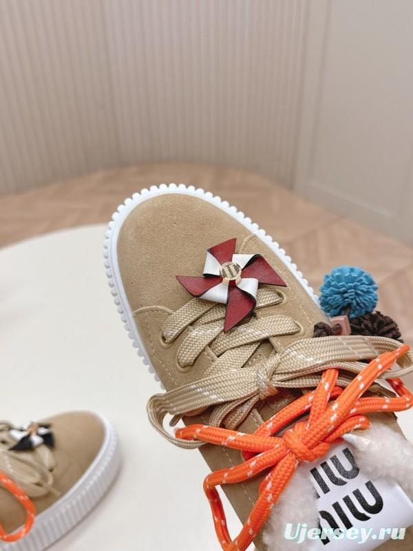 Miu Miu 3D Embroidered Platform Casual Shoes - LY00320/LY00340