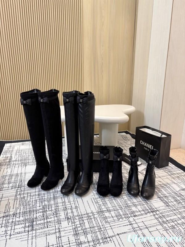 Chanel Classic Chunky Heel Back Zipper Ankle Boots - LY00320