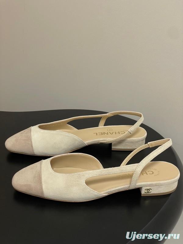 Chanel Sling-back Two-Tone Suede Slingback Sandals Flat/Block Heel - KFY00280