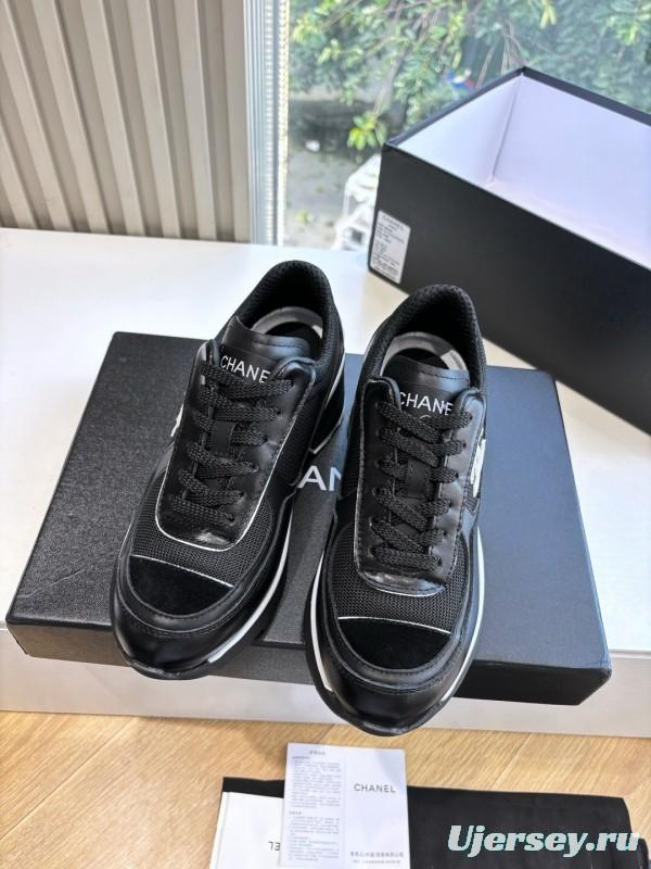 Chanel 2025 SS New Arrival High-Heel Two-Tone Casual Sneakers - KFY00320