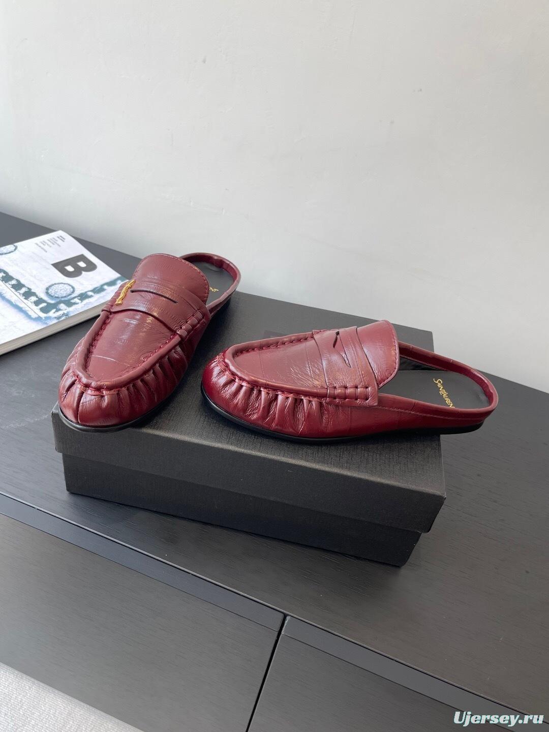 Saint Laurent Classic Loafer Mule Flats - KFY00320