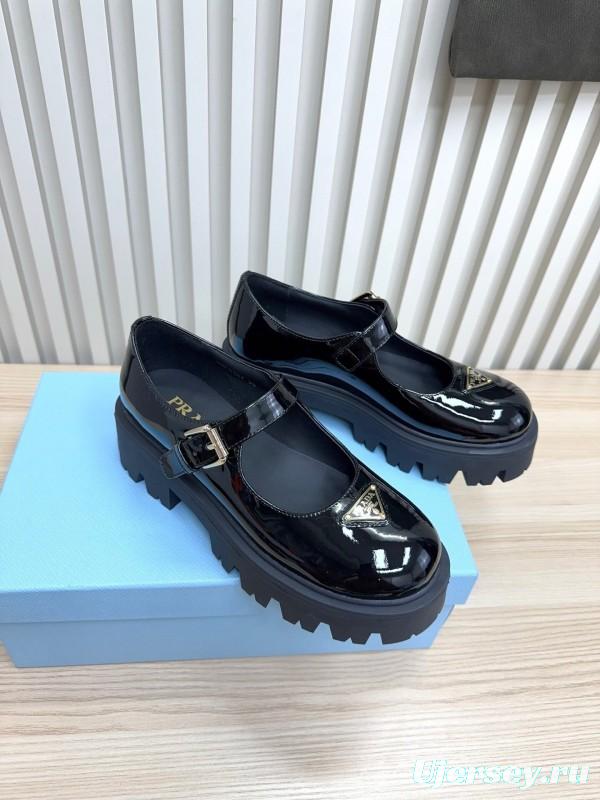 Prada 2025 SS Platform Mary Jane Shoes - LY00300