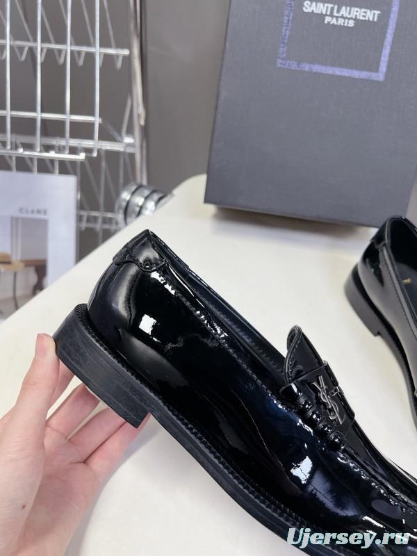 Saint Laurent Classic Loafer Flats - KFY00350