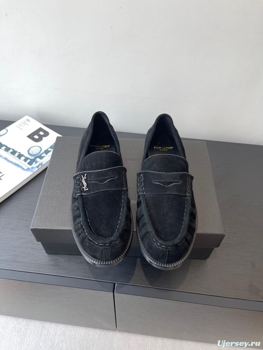 Saint Laurent Classic Loafer Mule Flats - KFY00350