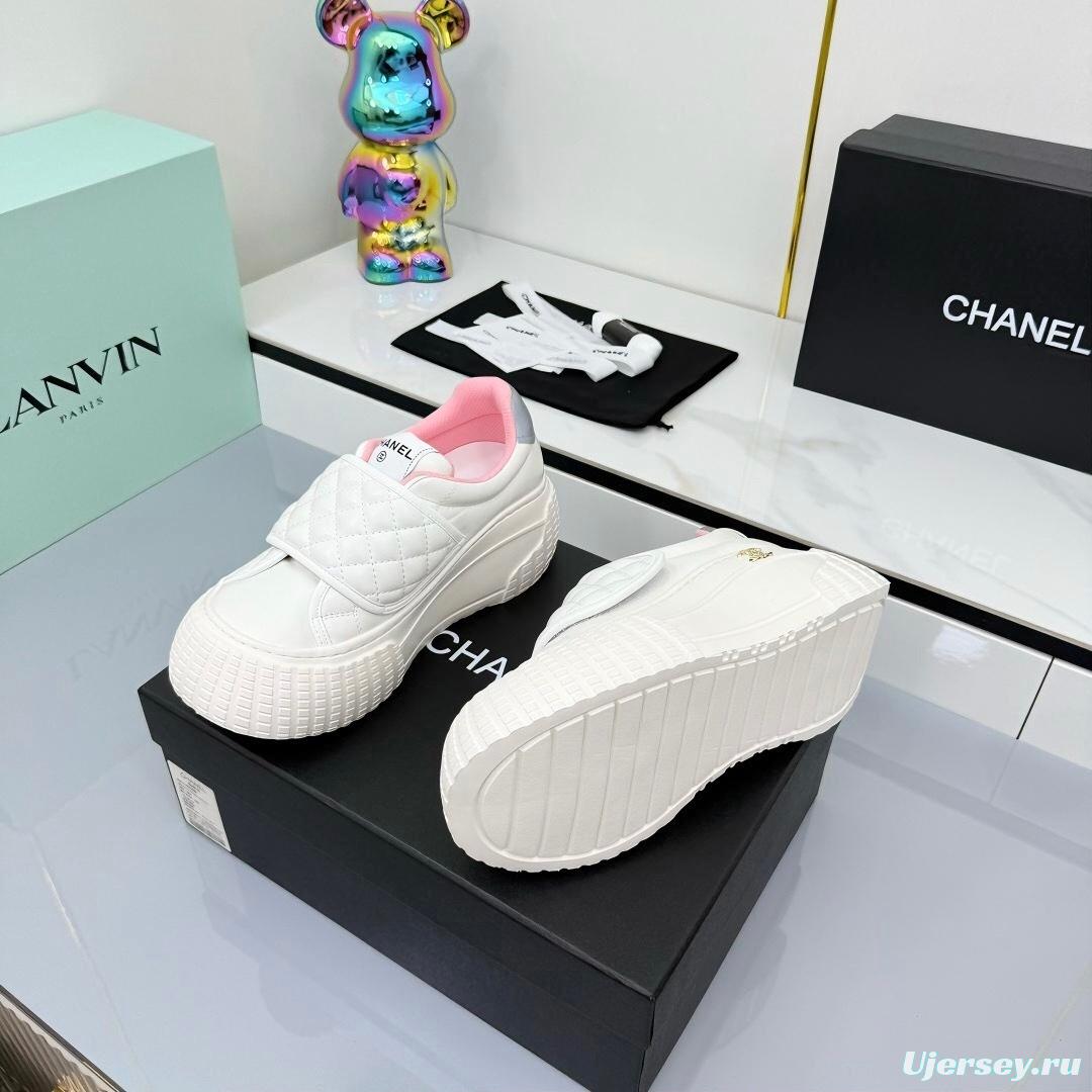 Chanel 2025/SS Panda Loafers Bread Shoes - LY00330