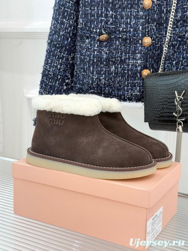 Miu Miu Retro Shearling Platform Snow Boots - KFY00300