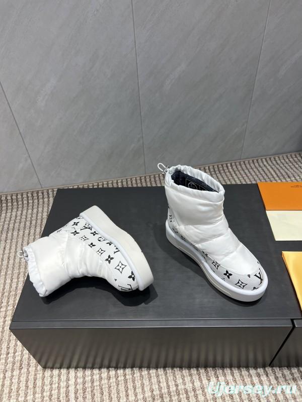 Louis Vuitton Fall/Winter 2025 Snow Boots Round Toe Thick Sole - KFY00310
