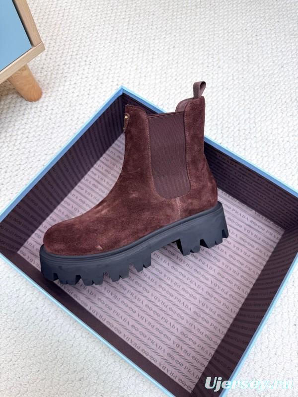 Prada 2025 SS Chunky Platform Ankle Boots - LY0340