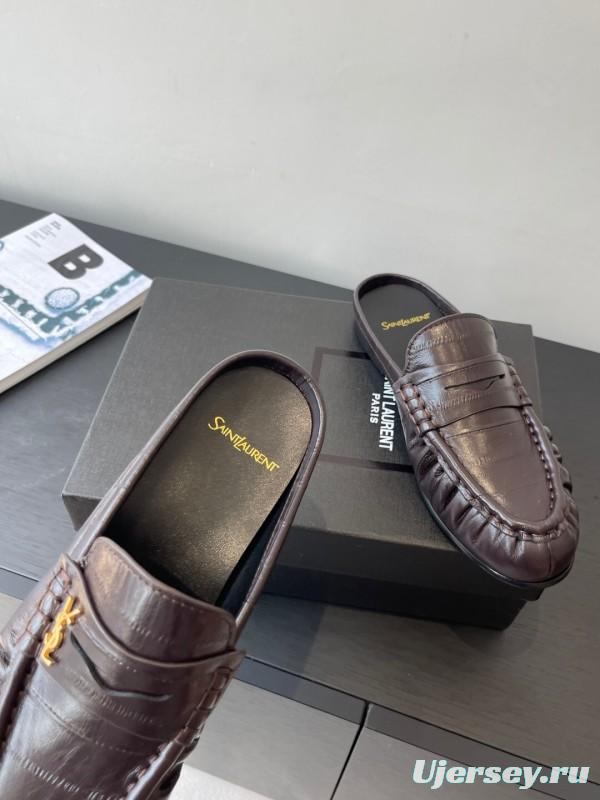 Saint Laurent Classic Loafer Slip-On Flats - KFY00320