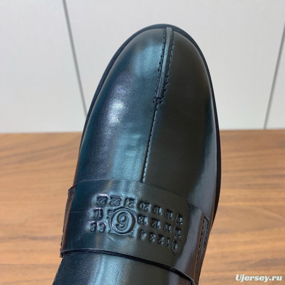 Maison Margiela SS 2025 Retro Slim-Fit Loafers - KFY00320