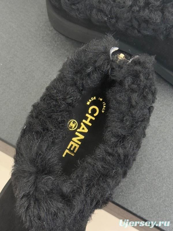 Chanel 25K Series Two-Tone CC Fur Snow Boots - KFY00270