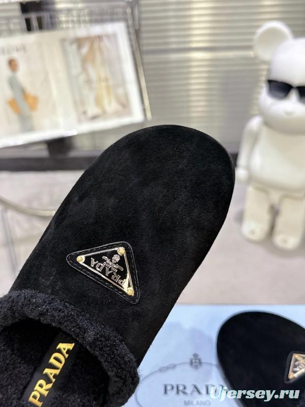 Prada 2025 Fall Winter New Fur Mule Slippers Triangle Buckle Bread Toe Half Slippers - KFY00270