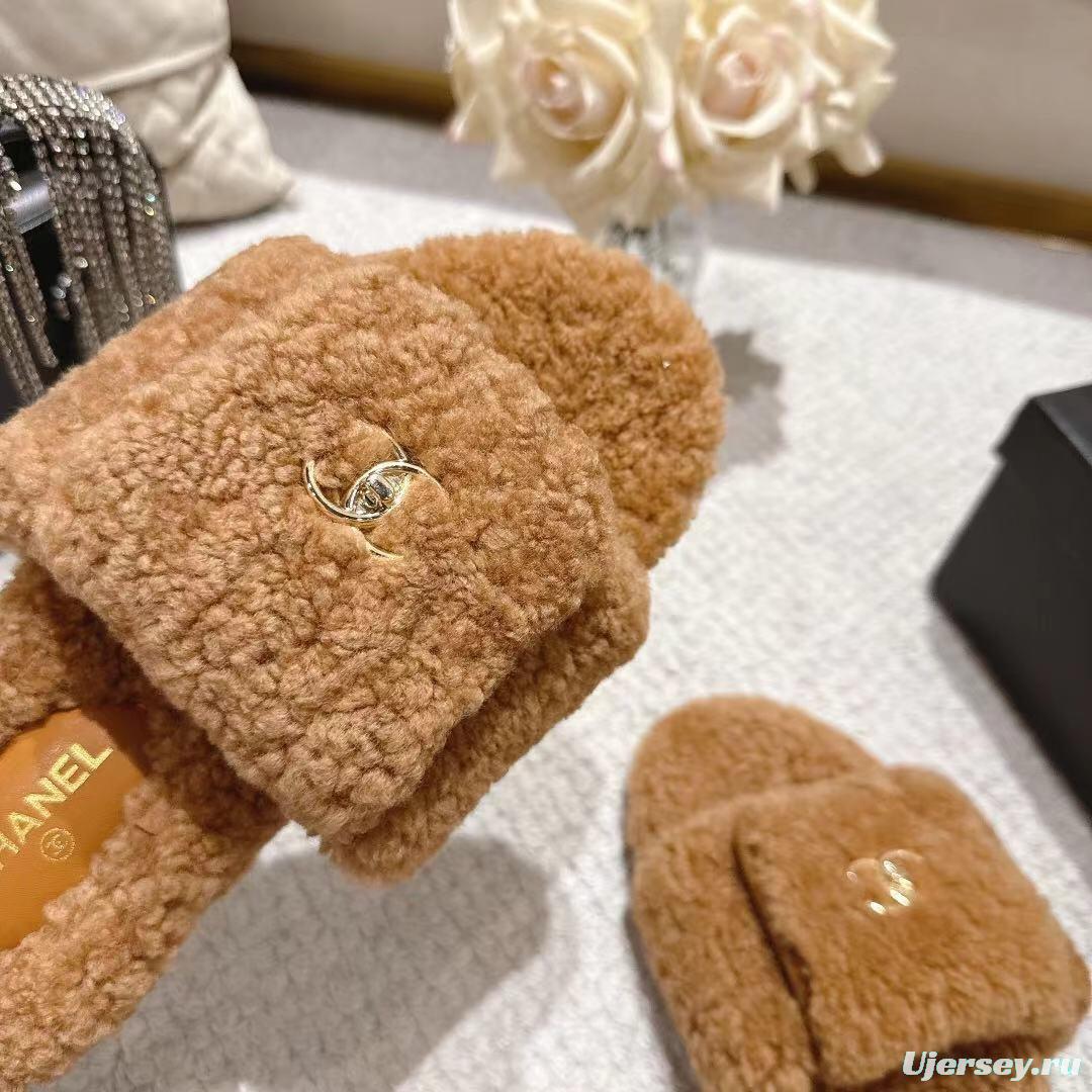 Chanel 2025/SS Slingback Lock Buckle Butterfly Fur Slippers - LY00250