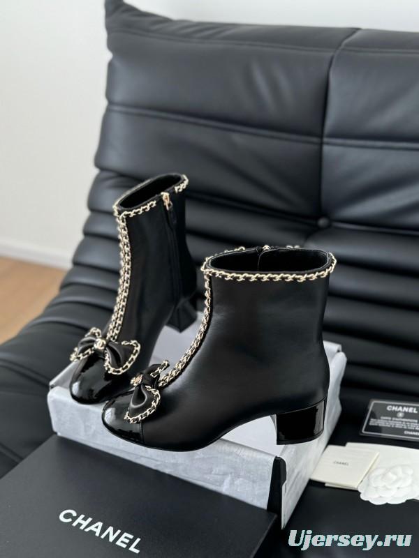 Chanel Classic Chain Boots for Women - LY00380