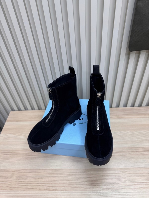 Prada Unisex Martin Boots Premium Leather Construction - LY00340