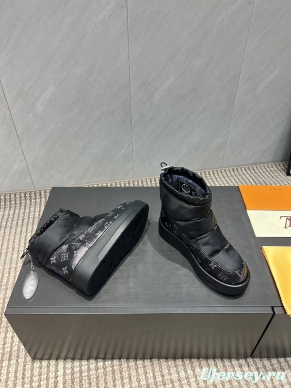 Louis Vuitton Fall/Winter 2025 Snow Boots Series Round Toe Thick Sole Down-Filled Snow Boots - KFY00310