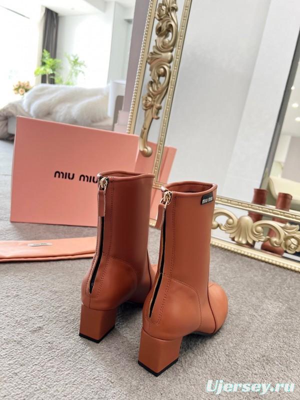 Miu Miu Fall/Winter 2025 Runway Dreamy Night City Heels - LY00290