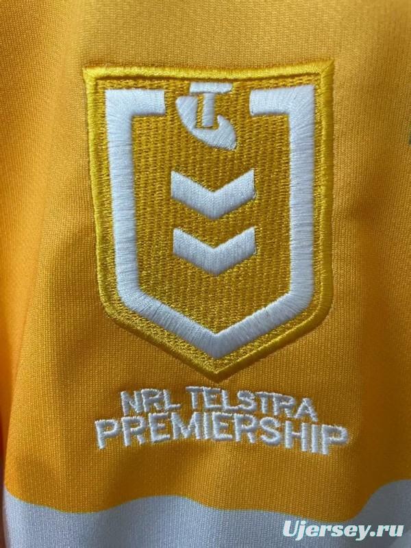 25/26 Newcastle Knights Gold with Navy Stripe Jersey