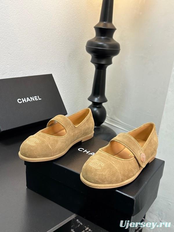 Chanel Quilted Flats Slip-On Mules - KFY00280