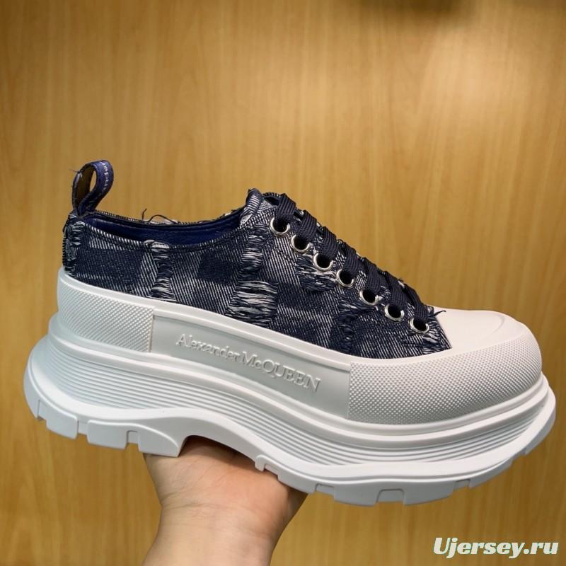 Alexander McQueen Spring Summer 2025 Premium Platform Sneakers - AS00300