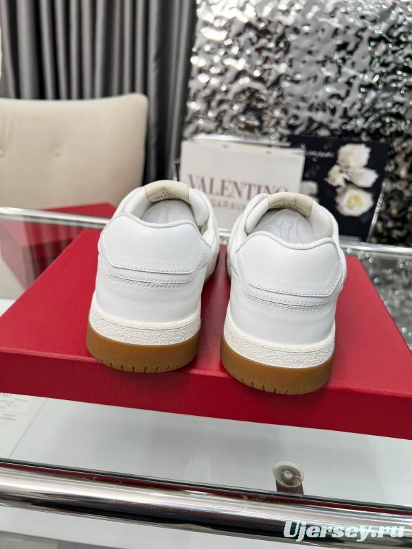 Valentino Joie de Jouer Series Hook-and-Loop Platform Sneakers - AS00360