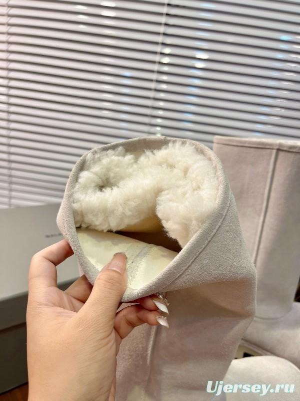 Balenciaga 2025 SS Oversized Platform Snow Boots with High Heel - AS00570