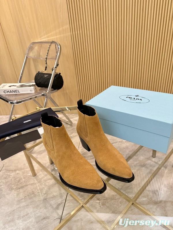 Prada Classic Pointed Toe Boots - L Y00310