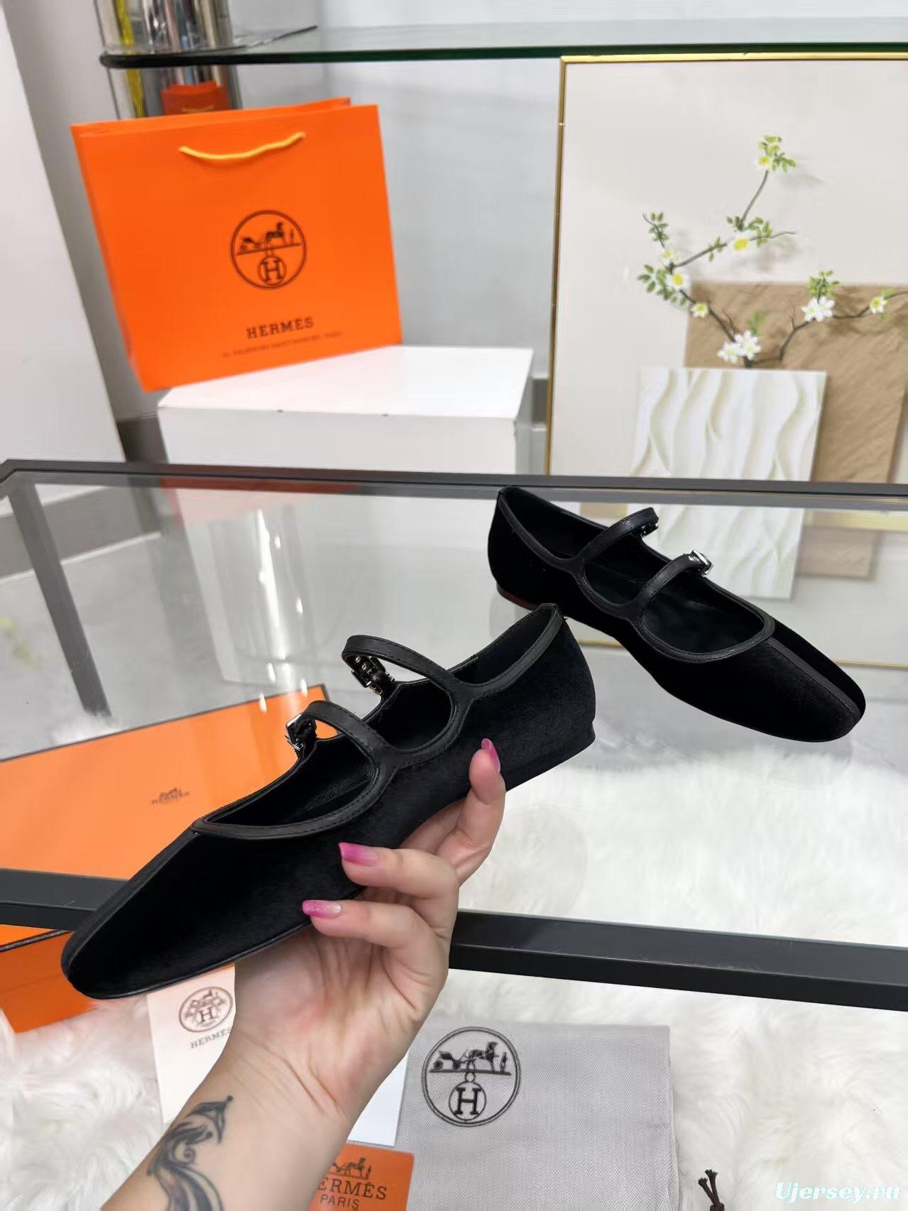 Hermès Classic Sandals with Upgraded Craftsmanship and Materials - LY00300