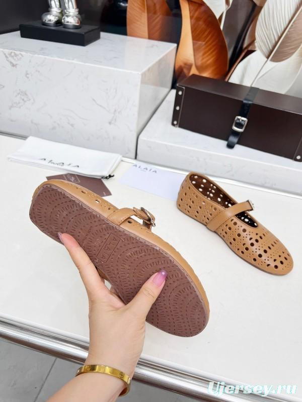 Alaia 2025/SS Perforated Ballet Flats - LY00320