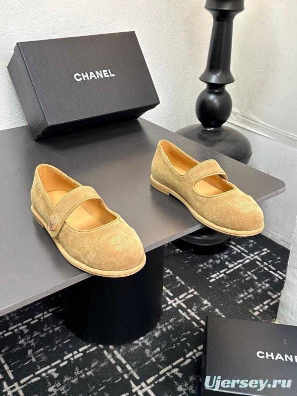 Chanel Quilted Flats Slip-On Mules - KFY00280