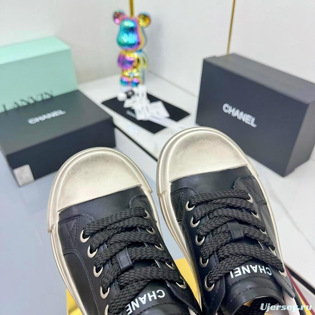 Chanel 2025 SS Classic Panda Dirty Sneakers Bread Shoes - LY00330