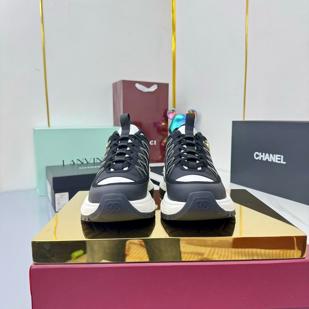 Adidas 2025 SS Panda Sneakers Classic Design Casual Sports Shoes - LY00360