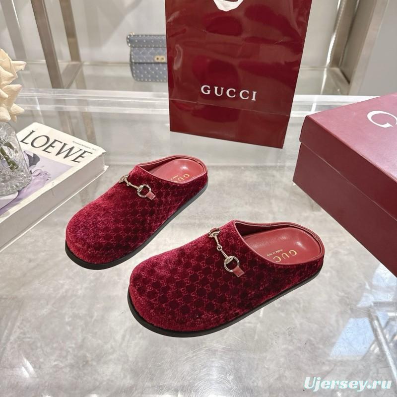 Gucci Women's Mule Shoes Velvet with Horsebit Detail - LY00240