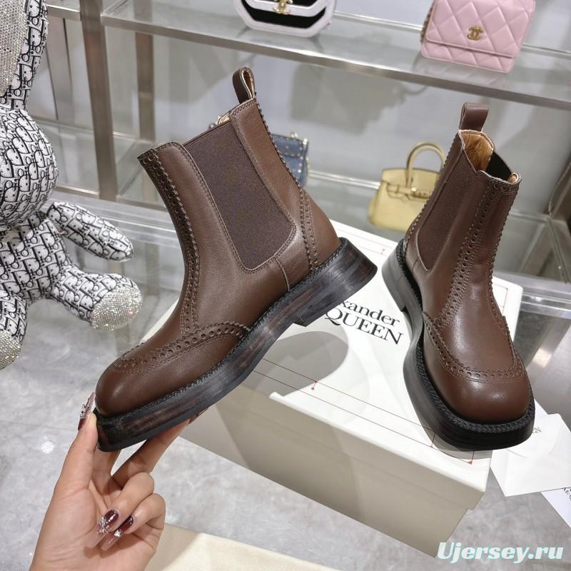 Alexander McQUEEN Retro Chelsea Short Boots Spring Autumn Collection - KFY00340