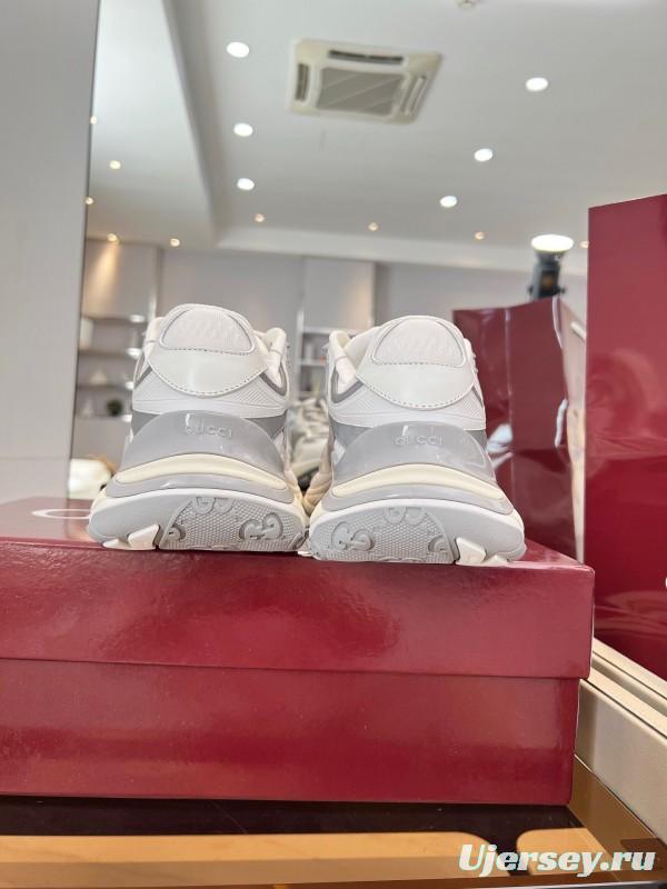 Gucci 2025 SS Collection 2.0 Sneakers with Reflective Stripes and Retro Design - AS00450