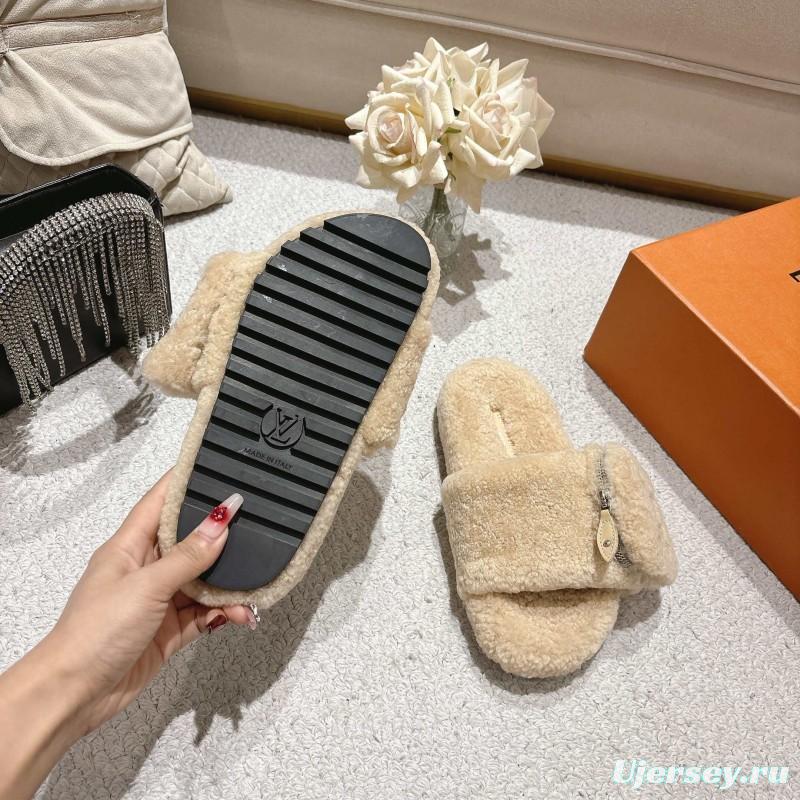 L牌 Wool Lazy Slippers - LY00260