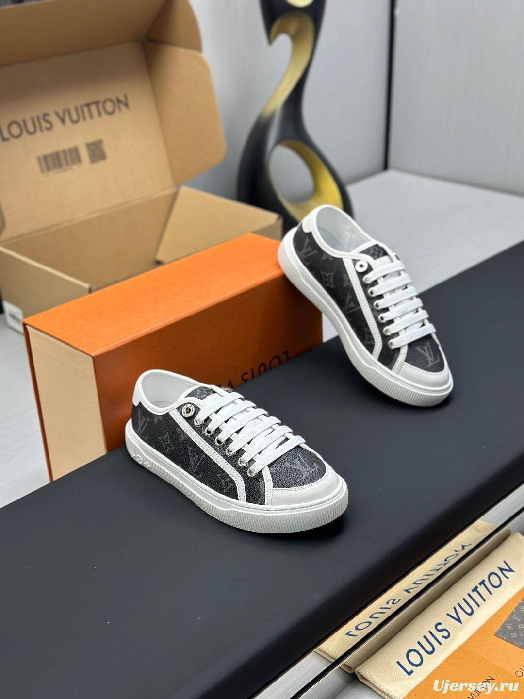 Louis Vuitton Time Out Series Animal Print Casual White Sneakers - AS00260