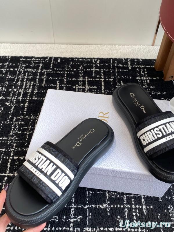 Dior Spring Summer 2025 Latest Lightweight Foam Sole Beach Sandals - KFY00260