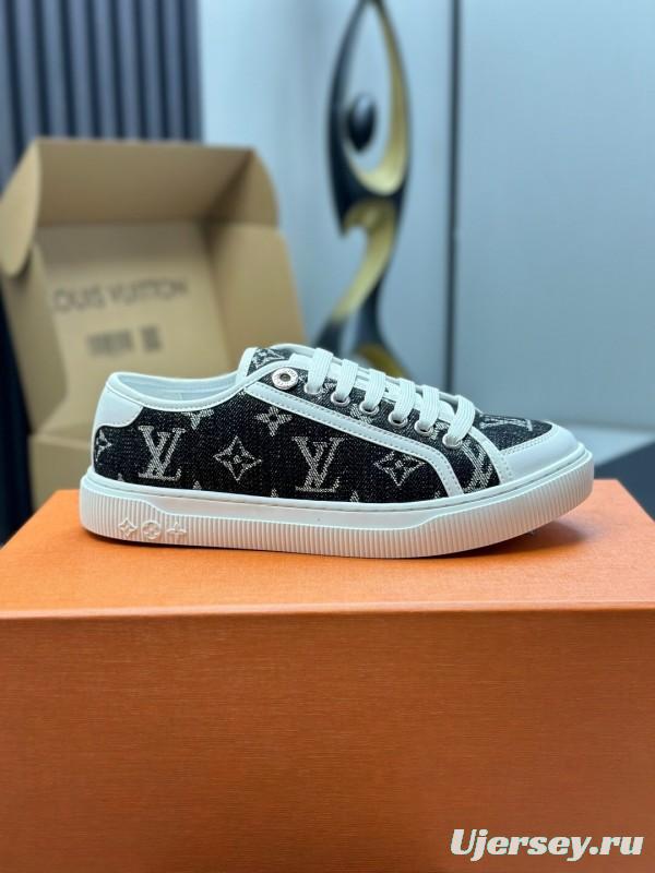 Louis Vuitton Time Out Series Monogram Animal Print Casual White Sneakers - AS00260
