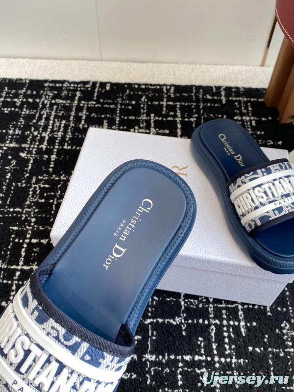 Dior Spring Summer 2025 Latest Ultra-Light Foam Sole Beach Sandals - KFY00260